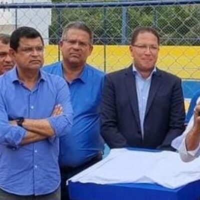 Wenceslau Júnior prestigia o aniversário de 462 anos de história e 131 anos de emancipação política de Camamu