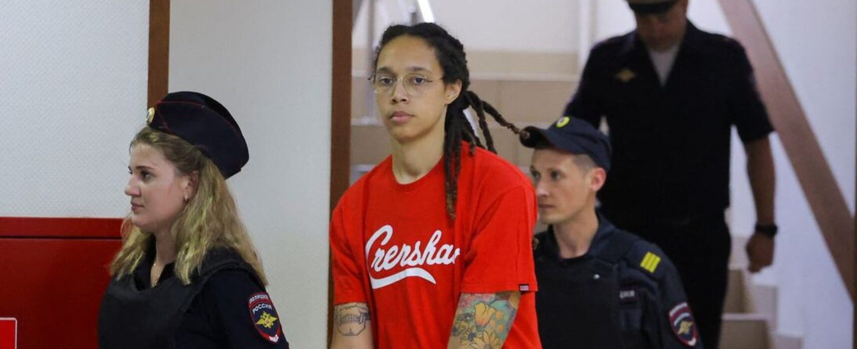 Advogados de Griner dizem a tribunal que ela recebeu prescrição médica