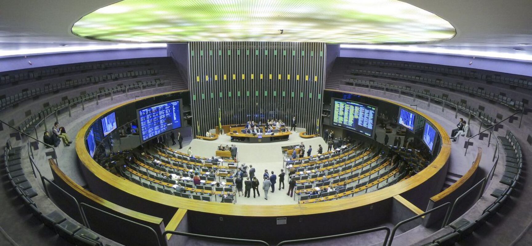 Congresso rejeita vetos presidenciais à LDO 2023