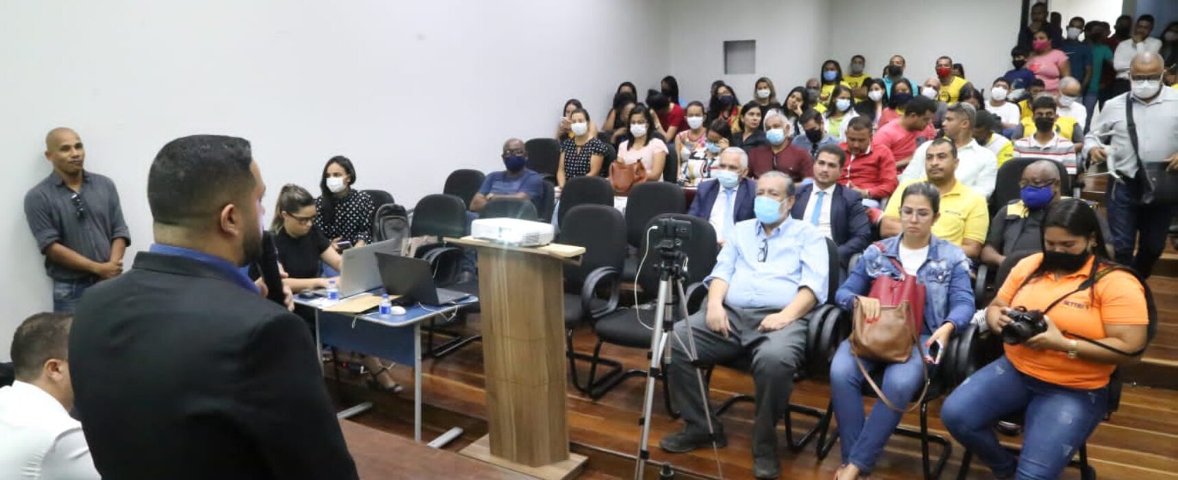 Audiência Pública inicia discussões para concessão do transporte coletivo em Itabuna