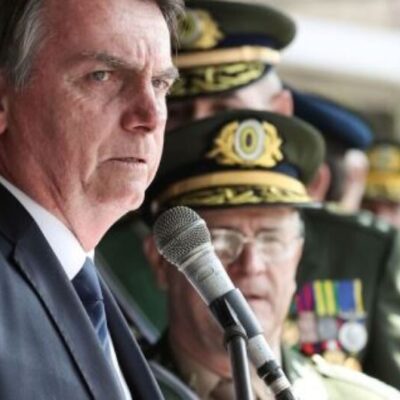 Bolsonaro fará desfile militar em Copacabana no 7 de Setembro
