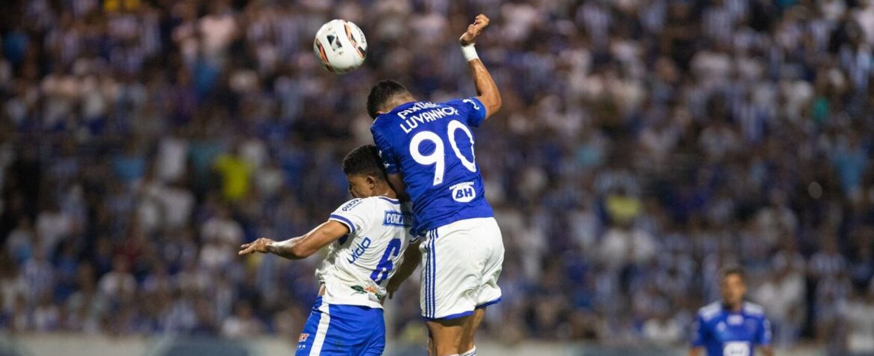 Cruzeiro empata com CSA e mantém vantagem na liderança da Série B