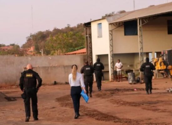 Duas pessoas são presas no norte da Bahia por desvio de recursos públicos
