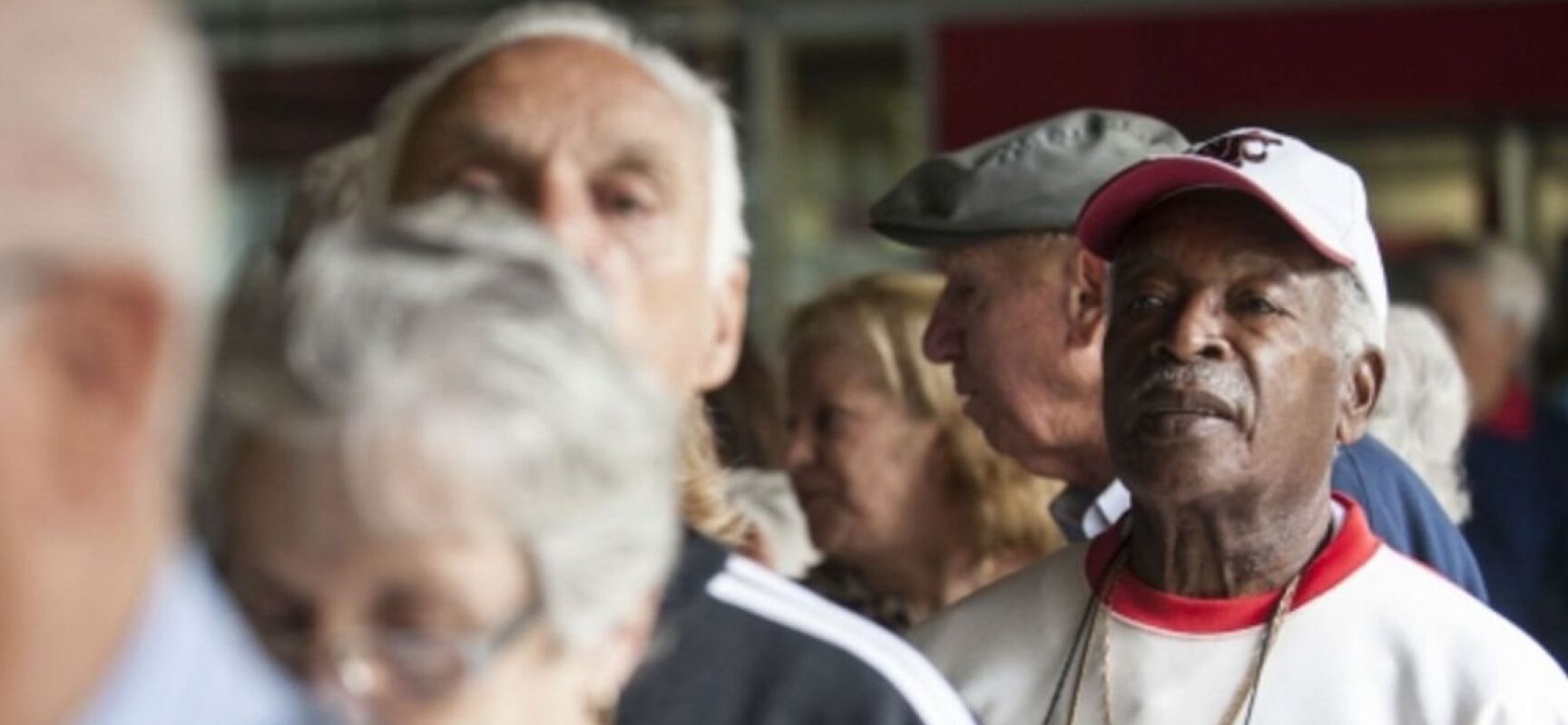 Número de eleitores idosos é o maior já registrado; 1 em cada 5 aptos a votar tem 60 anos ou mais