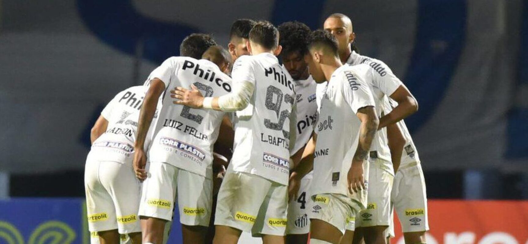 HOJE: Santos e Botafogo duelam para sair do meio da tabela do Brasileirão
