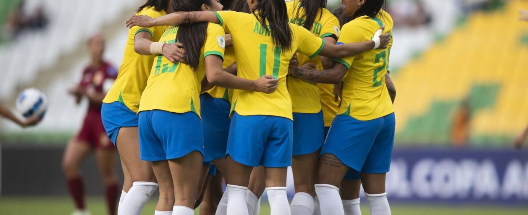 Seleção encara Colômbia em busca do 8º título da Copa América Feminina