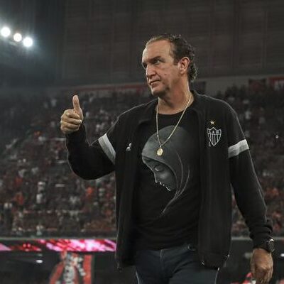 Sete meses depois, Cuca está de volta ao comando do Atlético-MG