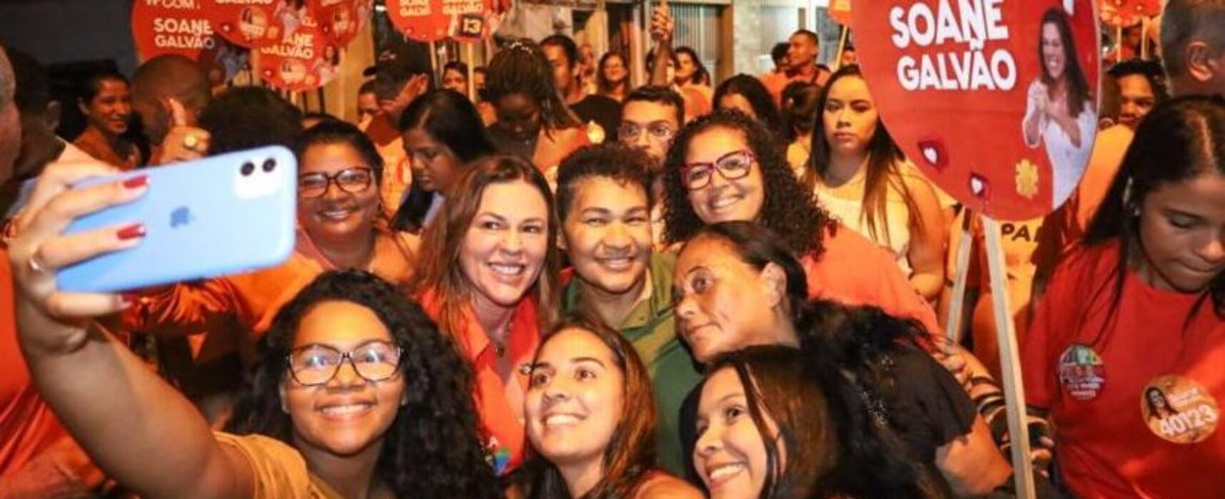 Em Ilhéus, Soane lidera caminhada com arrancada, energia e emoção