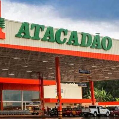 Prefeito Mário Alexandre anuncia segunda loja da rede Atacadão em Ilhéus