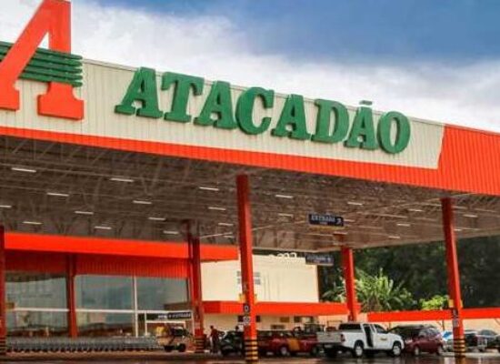 Prefeito Mário Alexandre anuncia segunda loja da rede Atacadão em Ilhéus