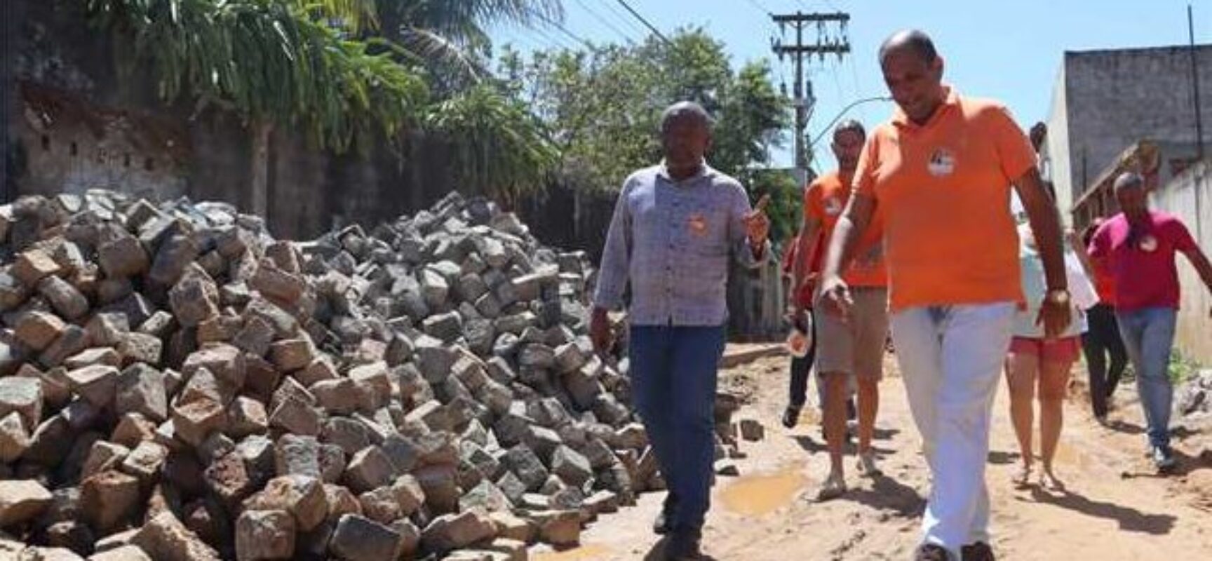 Prefeito Mário Alexandre vistoria obras e prestigia evento religioso em Ilhéus