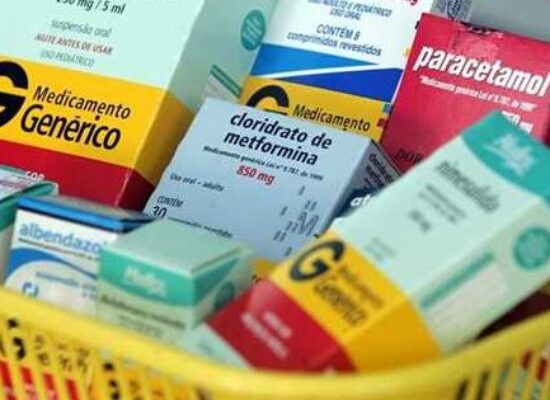 Falta de insumos afeta estoque de medicamentos na rede pública de saúde, informa Sesau