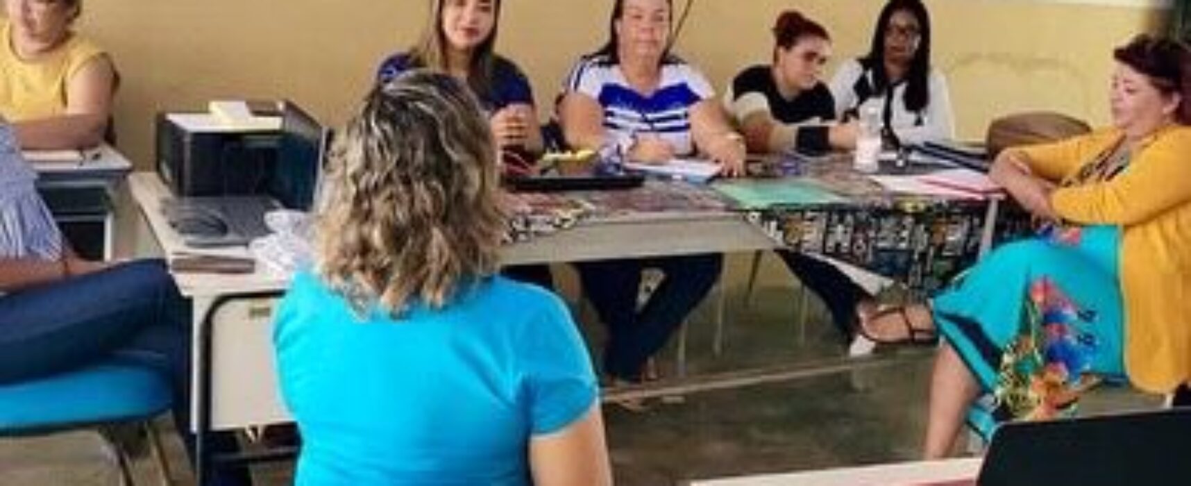 Professores da Rede Municipal de Ensino de Itabuna usam  tecnologia no trabalho pedagógico