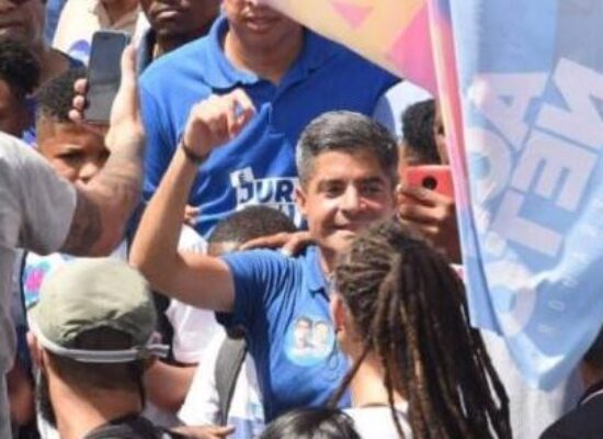 ACM Neto realiza caminhada no Subúrbio em primeiro ato de campanha em Salvador