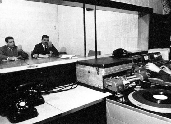 Cem anos do rádio no Brasil: conheça a história do Repórter Esso