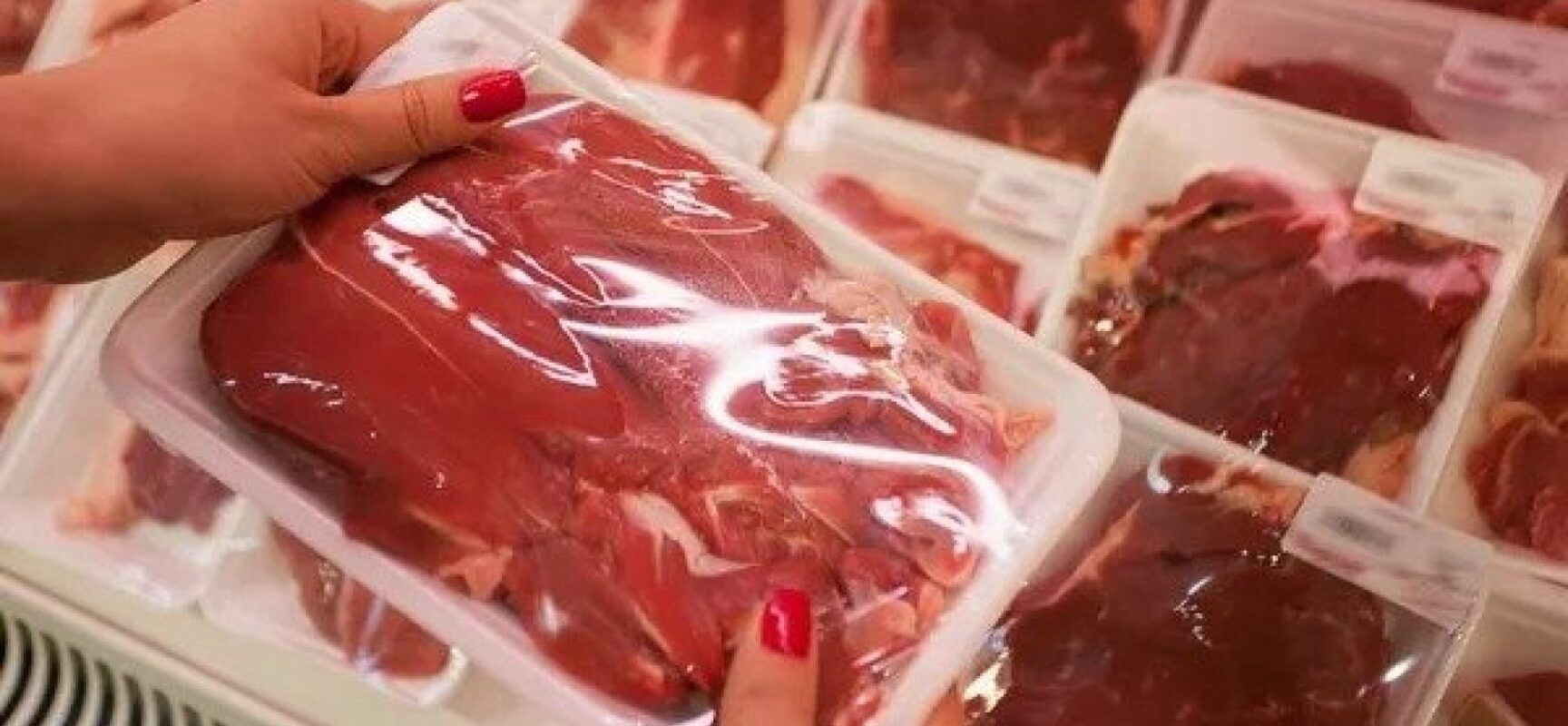 Consumo de carne bovina deve cair ao menor nível em 26 anos no Brasil, estima Conab