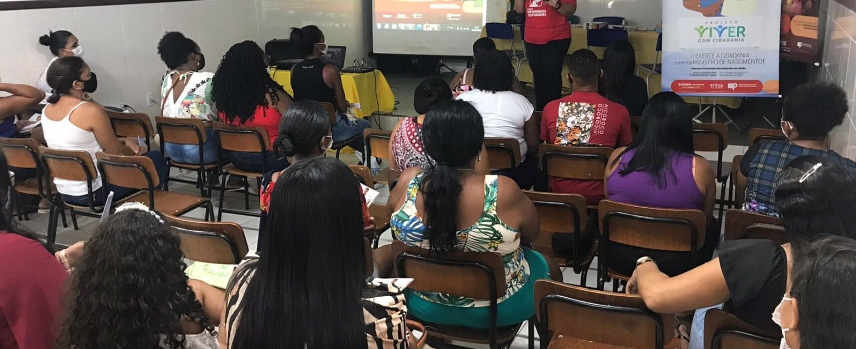 Mutirão para reconhecimento de paternidade atende 696 mães no sul da Bahia