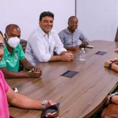 Prefeitura de Ilhéus recebe moradores da Tapera para discutir demandas do bairro