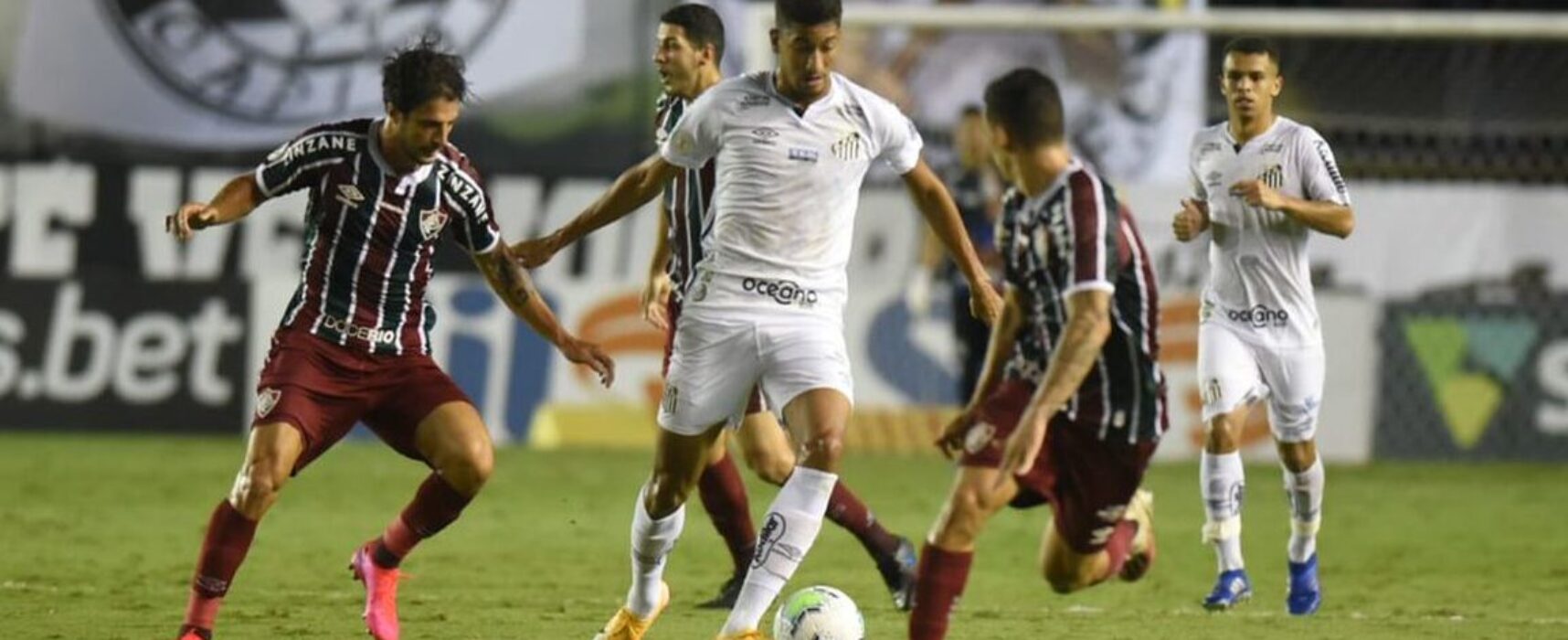 Santos busca reação no fim e empata com o Fluminense na Vila pelo Brasileirão