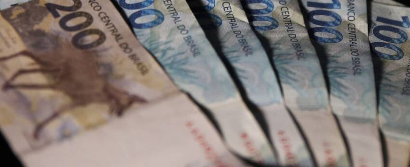 Decreto regulamenta crédito consignado no Auxílio Brasil