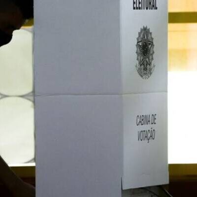 TRE-BA alerta eleitores baianos para que consultem locais de votação