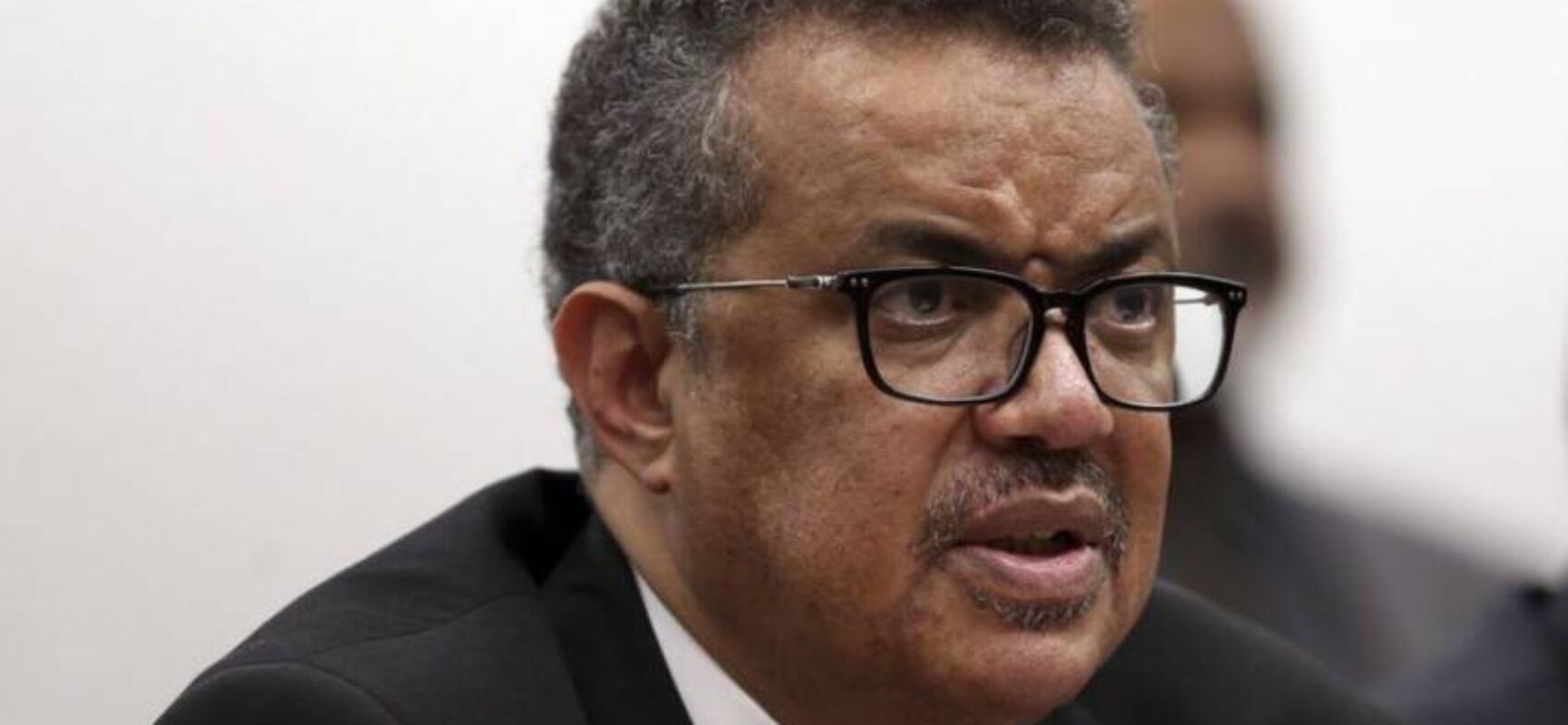 Mortes por Covid hoje representam 10% do auge da pandemia em 2021