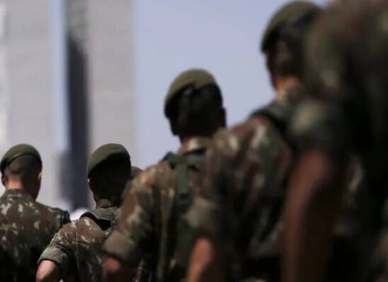 Alto-Comando do Exército promete respeitar resultado das eleições deste domingo