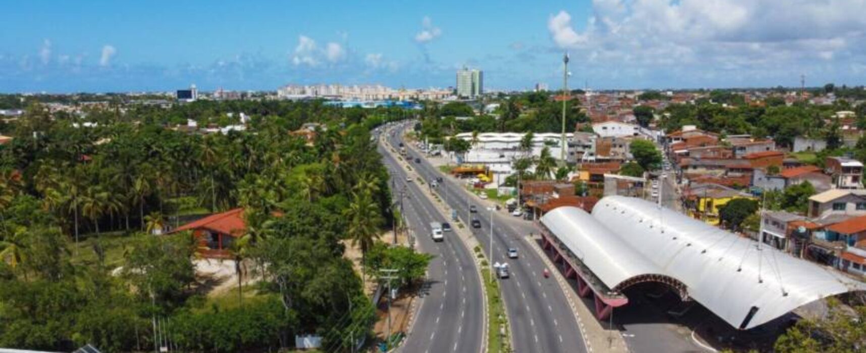 Lauro de Freitas anuncia gratuidade do transporte público no domingo de eleição