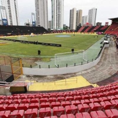 Bahia encara o Sport em clássico nordestino pela Série B do Brasileirão