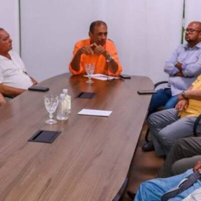 Reunião entre prefeito e entidades do comércio de Ilhéus discute redução de impostos sobre o setor
