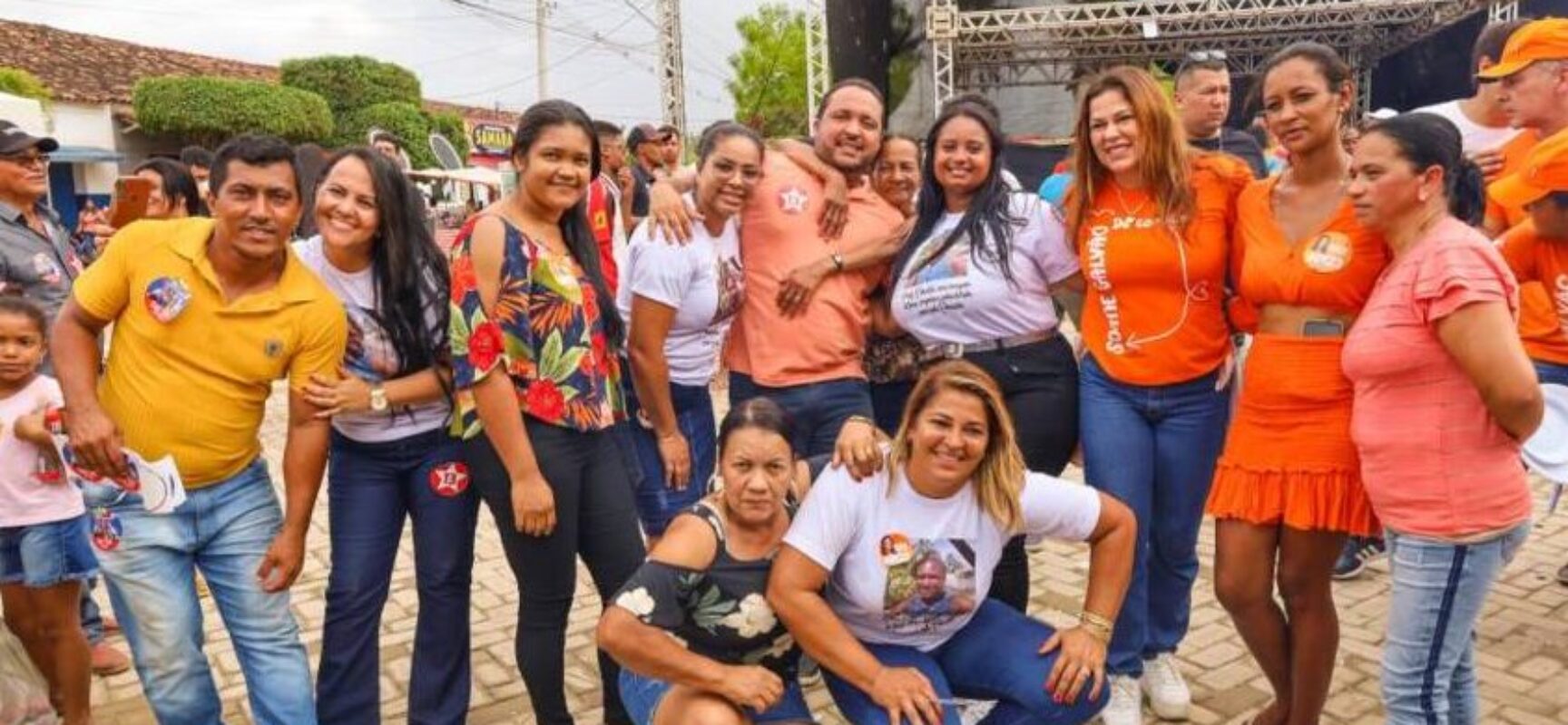 Moradores do distrito de Ibitupã saúdam e confirmam Soane deputada estadual