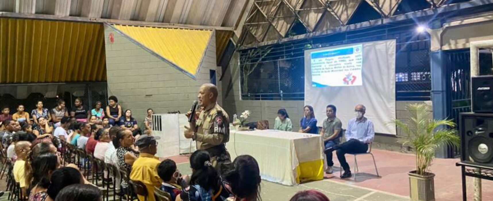 Secretaria de Educação reuniu pais para apresentação do Vetor Disciplinar no Colégio CAIC