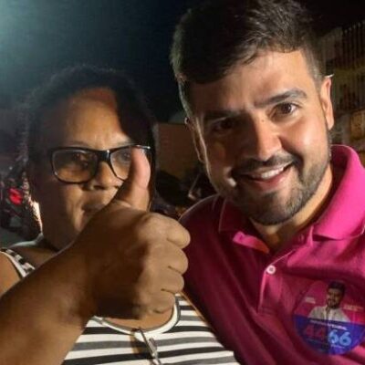 MORADORES DA CONQUISTA RECEBEM VALDERICO JUNIOR COM ABRAÇOS E MANIFESTAÇÕES DE APOIO