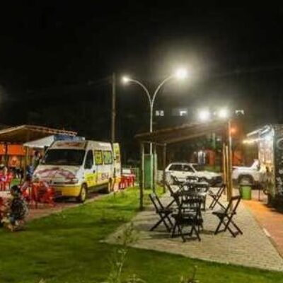 Prefeitura de Ilhéus assina renovação de permissão de uso para quiosques, food trucks e afins