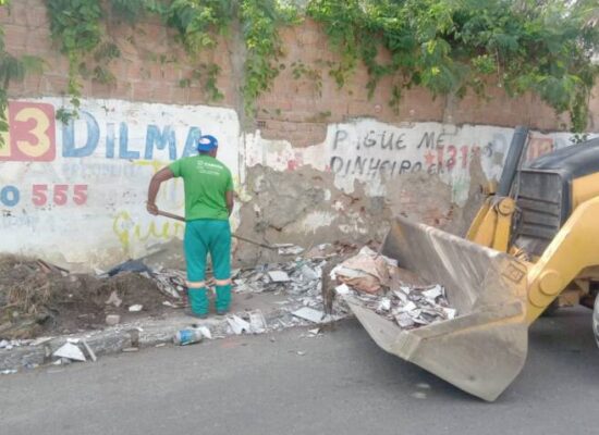Prefeitura de Itabuna segue eliminando  pontos de descarte irregular de lixo e entulho