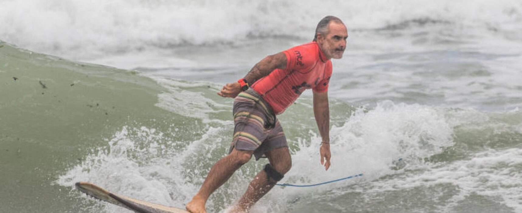 Praia de Itacimirim recebe nesta sexta-feira (23) o Circuito Baiano de Surf
