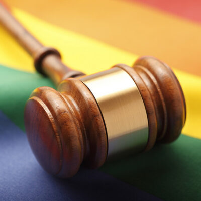 Jurisprudência do STF sobre direitos LGBTQIAP+ é reunida em publicação do CNJ