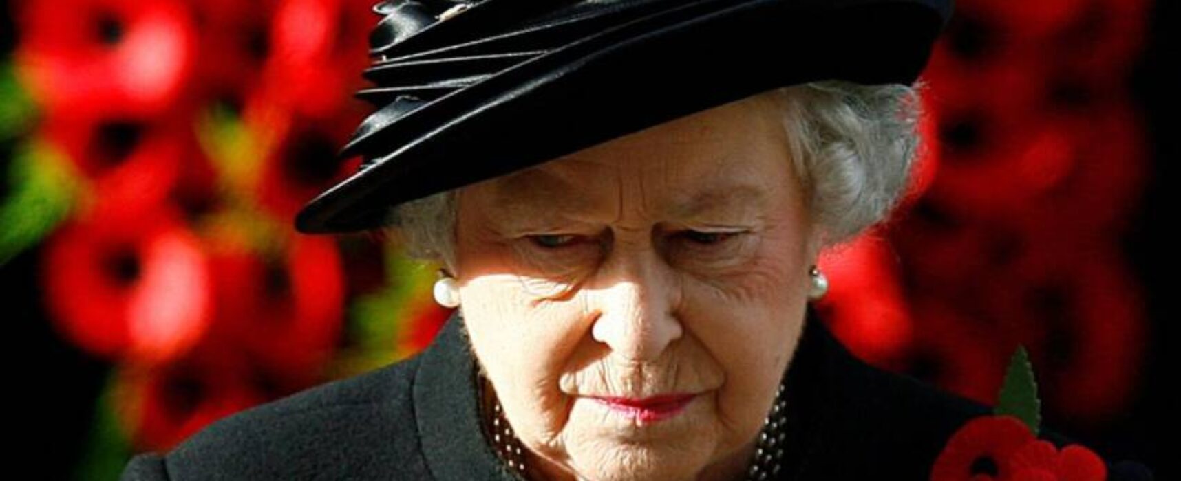 Rainha Elizabeth II morre aos 96 anos