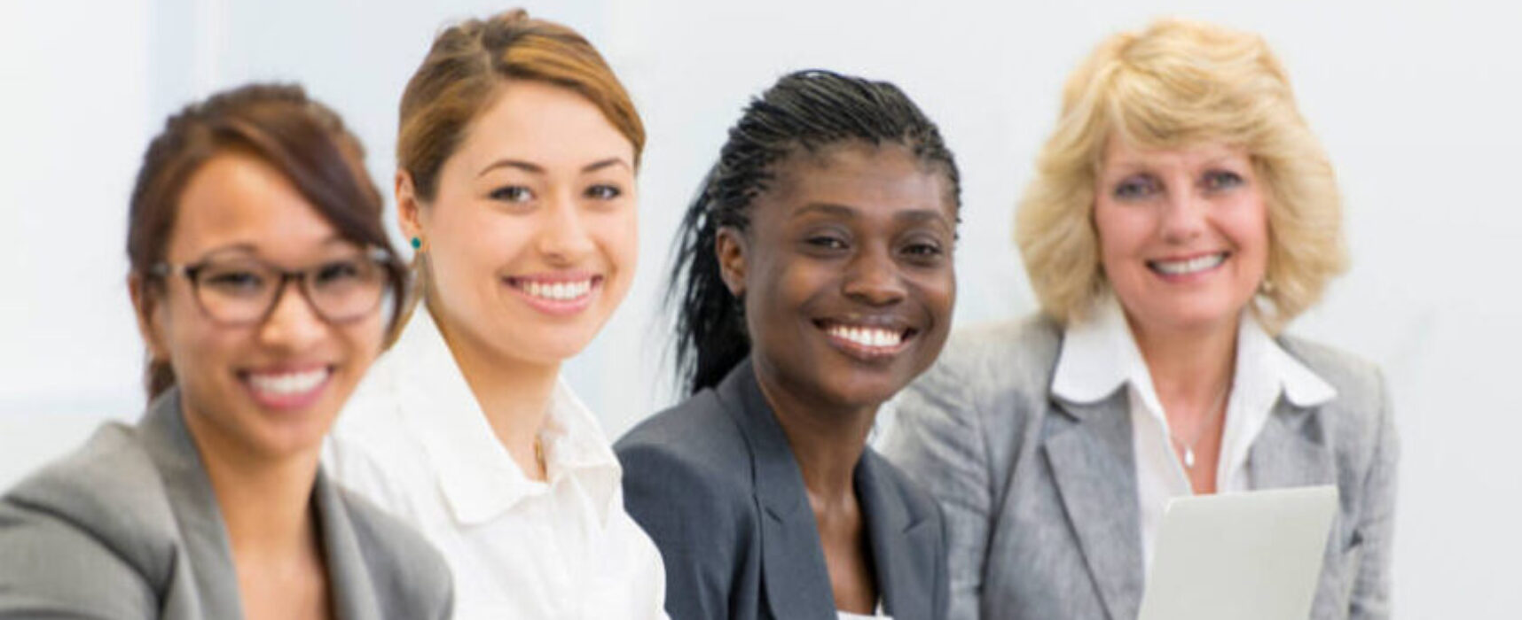 Lei com regras para facilitar a contratação de mulheres entra em vigor