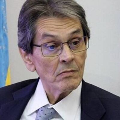 Juristas pedem volta de Roberto Jefferson à prisão após ataque a Cármen