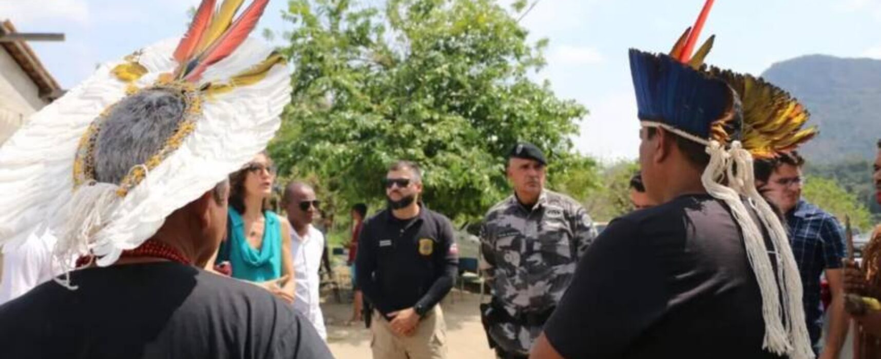 Após denúncias de indígenas impedidos de votar, TRE pede reforço policial para 2º turno no extremo-sul da Bahia