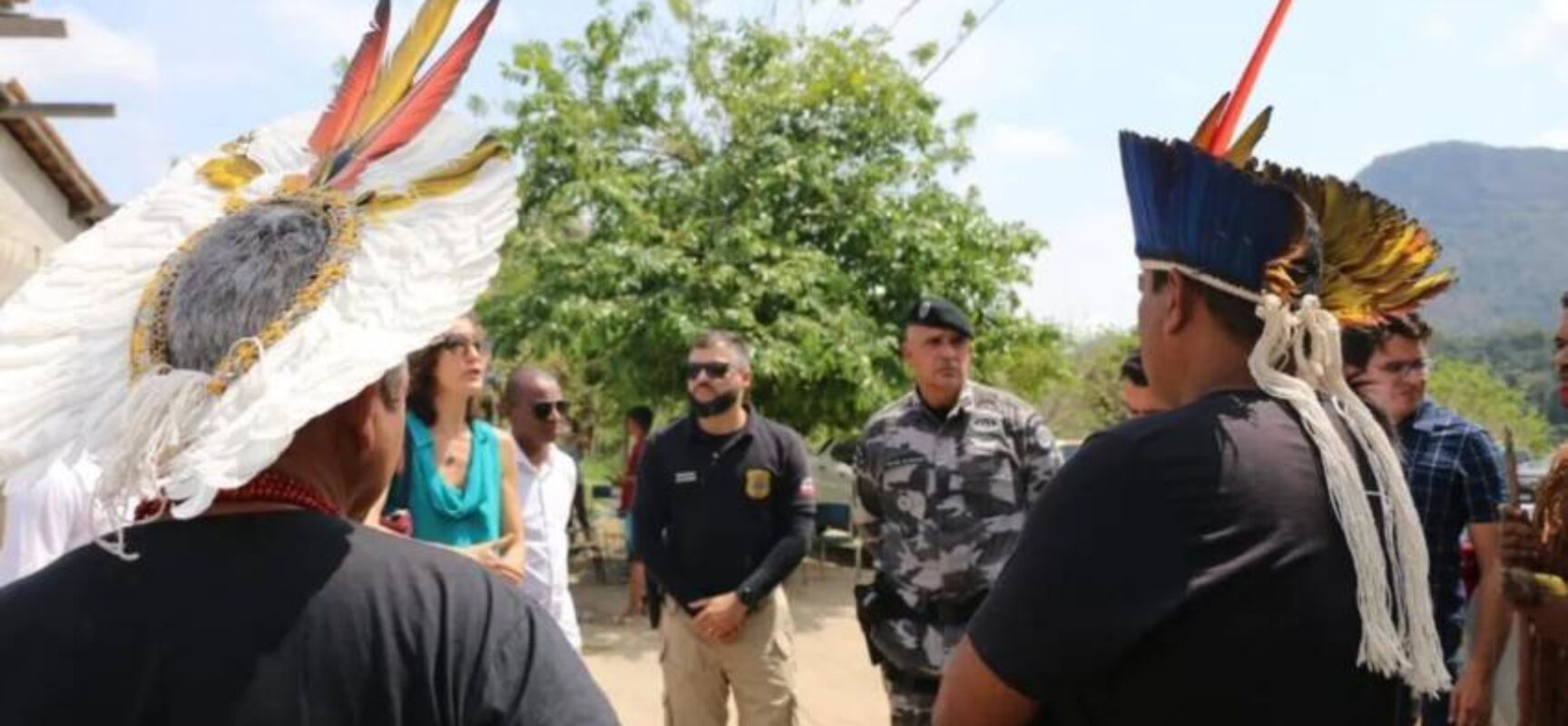 Após denúncias de indígenas impedidos de votar, TRE pede reforço policial para 2º turno no extremo-sul da Bahia