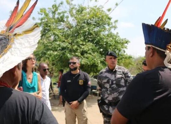 Após denúncias de indígenas impedidos de votar, TRE pede reforço policial para 2º turno no extremo-sul da Bahia