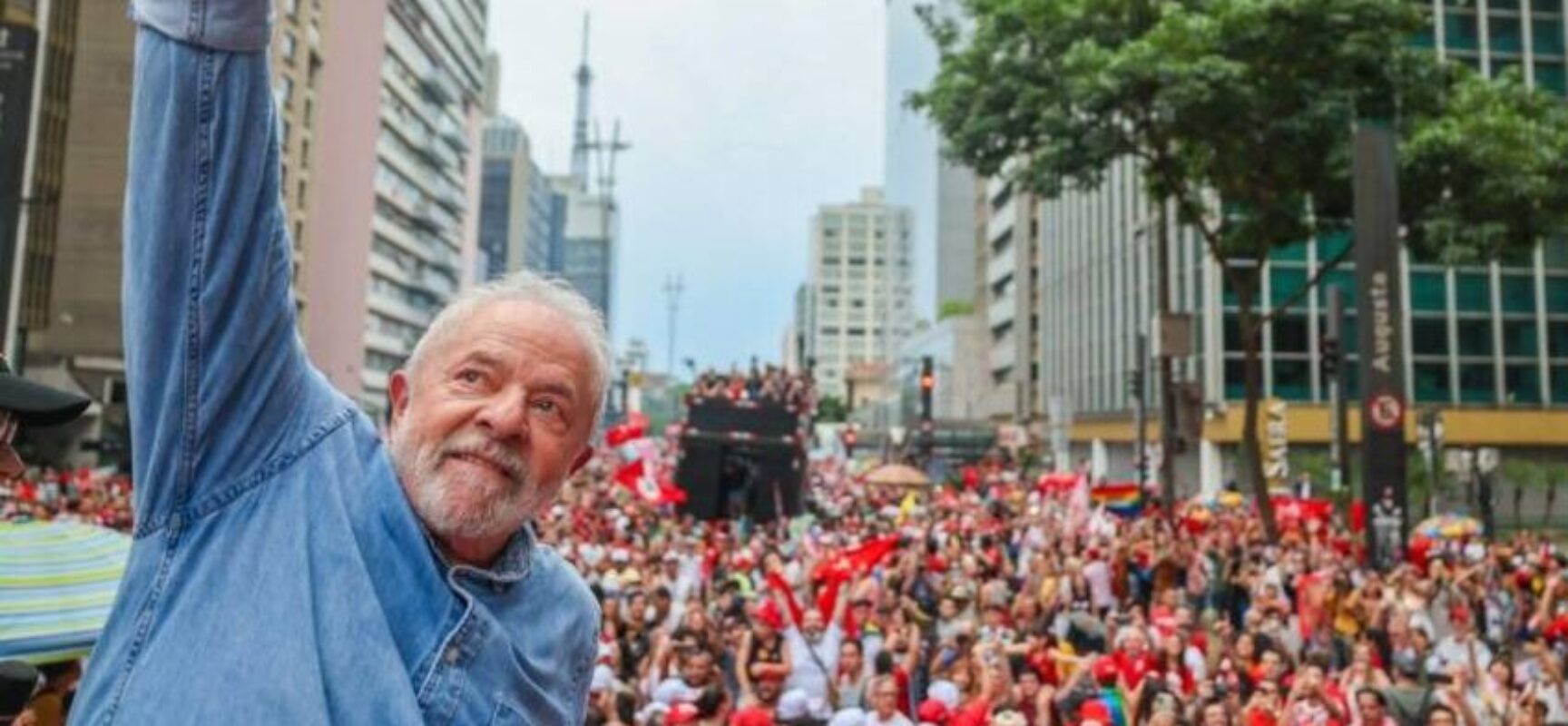 BOLSONARO SIFU: Luiz Inácio Lula da Silva é eleito presidente do Brasil