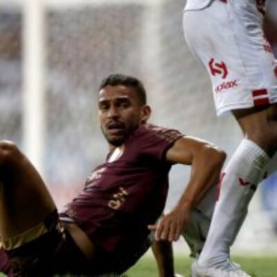Bahia empata em casa com Vila Nova e adia acesso à Série A