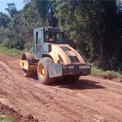 Recuperação das estradas vicinais de Ilhéus segue no acesso ao distrito de Búzios