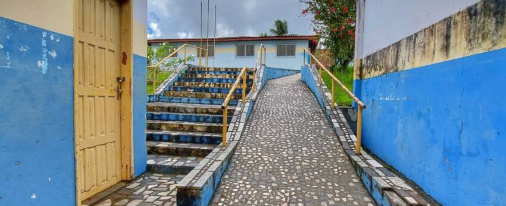 Alunos da  Escola municipal 28 de Julho foram transferidos para o prédio do CISO