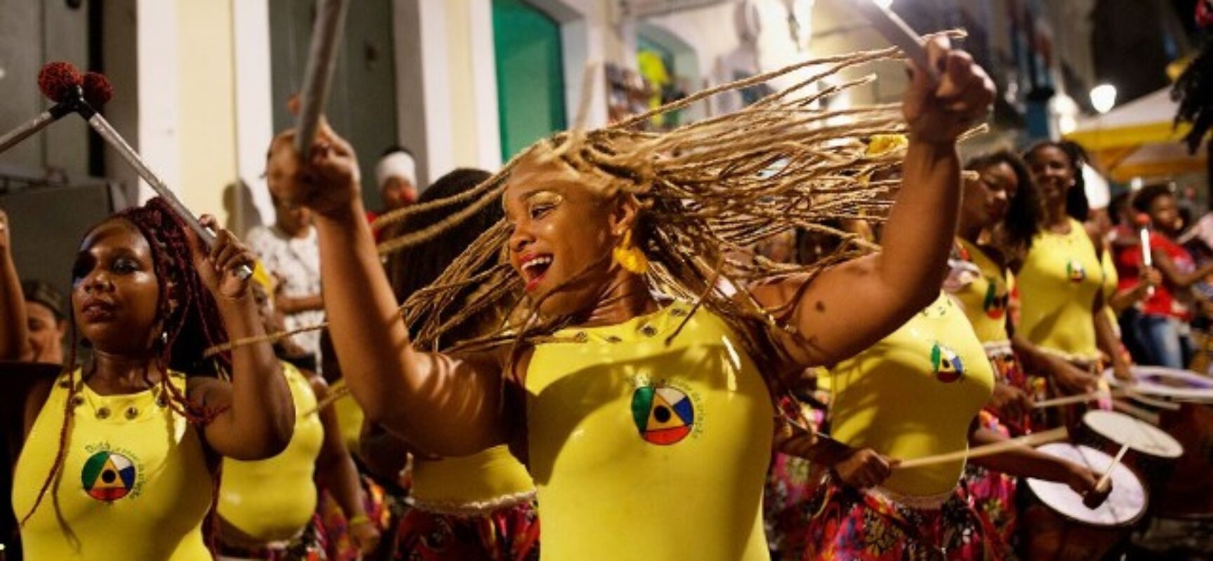 Prefeito Augusto Castro sanciona Lei que torna Lavagem do Beco do Fuxico patrimônio histórico e cultural