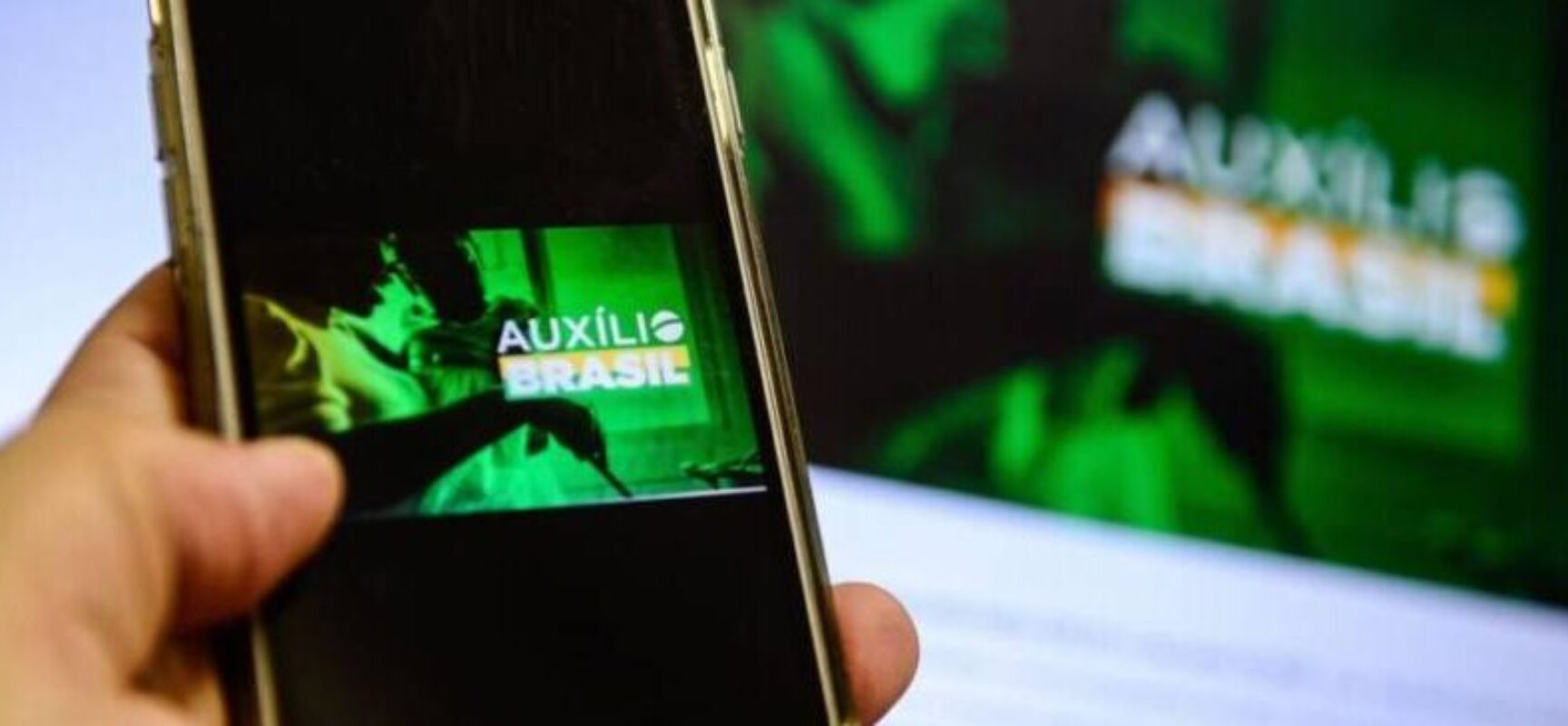Auxílio Brasil é pago hoje a beneficiários de NIS final 2
