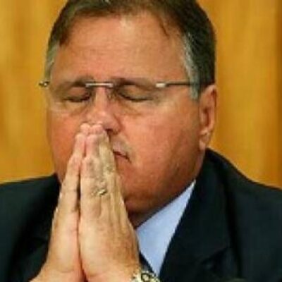 Geddel, alvo dos adversários locais e nacionais do PT, aposta em vitória de Jerônimo para renascer do limbo